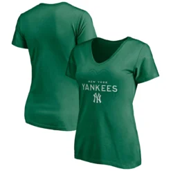 Women's New York Yankees Fanatics Branded Kelly Green St. Patrick's Day Celtic Knot V-Neck T-Shirt